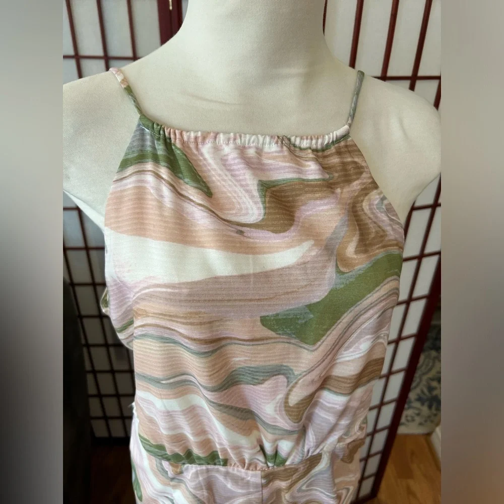 LUSH Danielle Retro Print Cut-Out, Open Back Jumpsuit NWOT - Picture 5 of 7